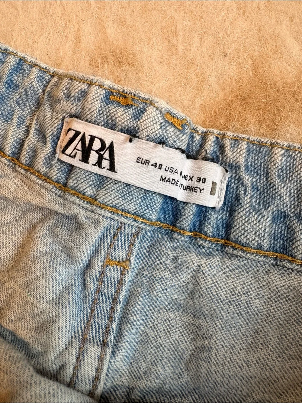 Zara Vintage Light Wash Denim Shorts